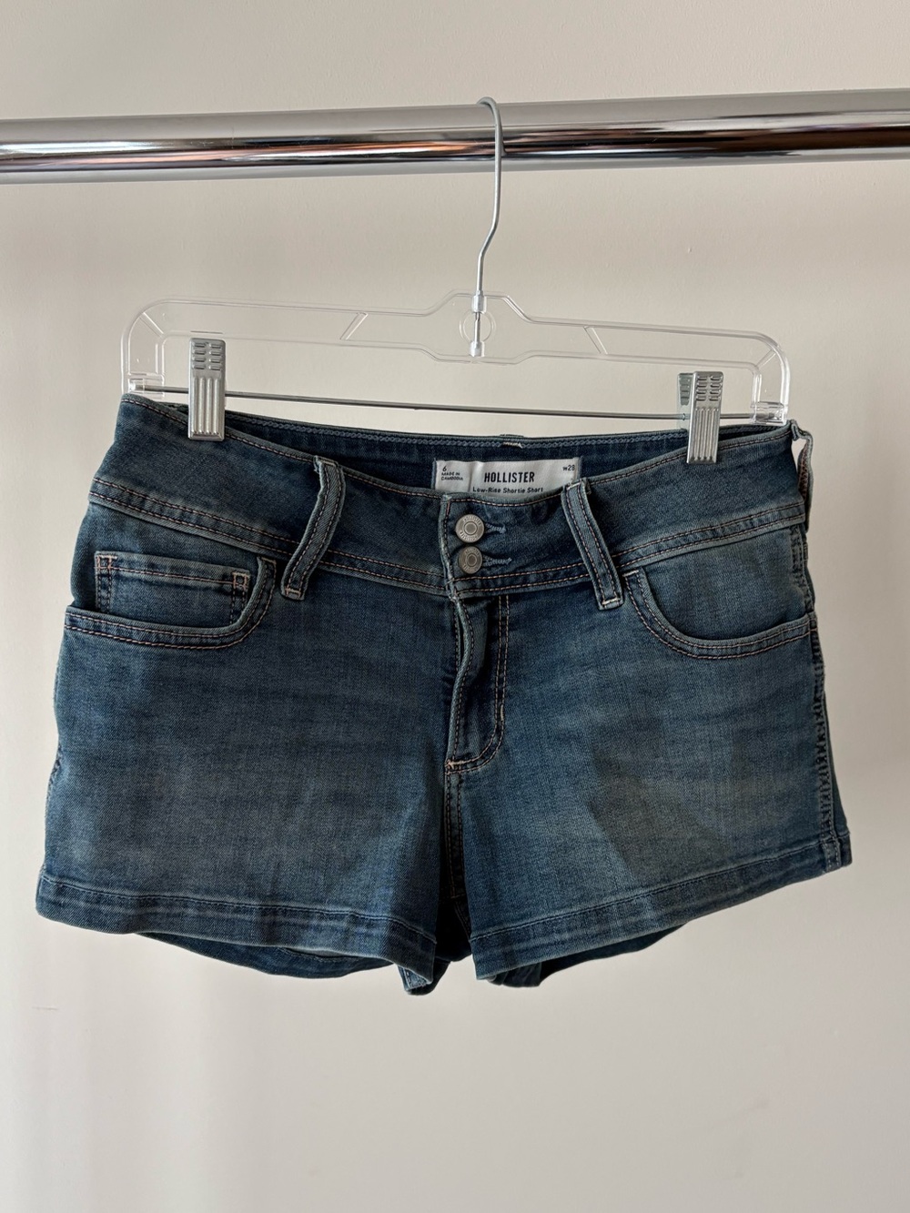 Hollister Low rise short